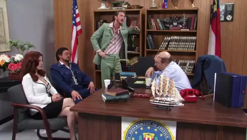 Porno katta kokraklarni silaydi Super qahramon porno videolar