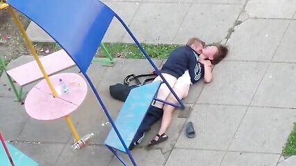 Публичное порно пьяных алкашей