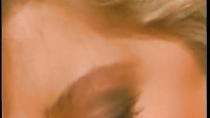 Секс с гермафродитом. Angela Summers и Johnny Love