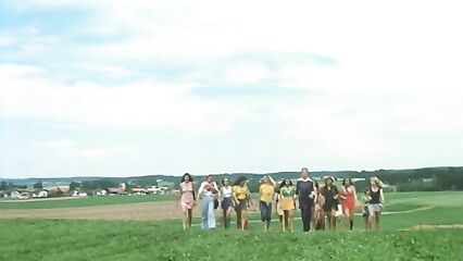 Доклад о школьницах 8: Что родители не должны знать (эротический фильм с переводом)