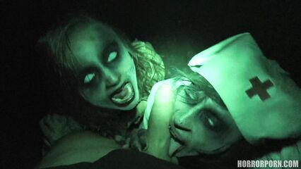 Порно ужасы: Больничные призраки в психбольнице