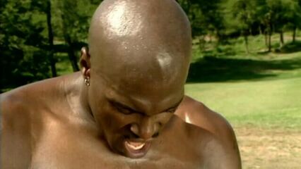 Страсть на траве — порно фильм с русским переводом