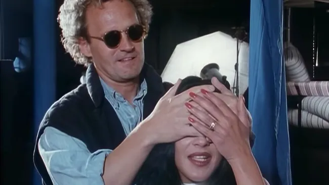 Сауыншыны еблятын порно видео Секс войерлер