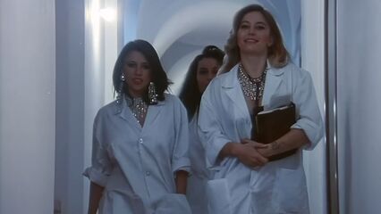 Клиника анальный инспекции (1994) ретро порно фильмы